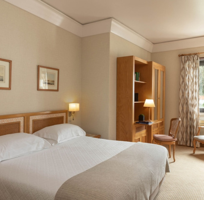 Hôtel Lisboa Plaza 4*, Séjour Portugal, Lisbonne et sa région par Ôvoyages Hôtel Lisboa Plaza 4*, Séjour Portugal, Lisbonne et sa région par Ôvoyages