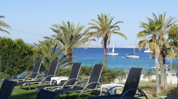 Hôtel Abrat 3*, Séjour Espagne & ses îles, Baléares, Ibiza par Ôvoyages Hôtel Abrat 3*, Séjour Espagne & ses îles, Baléares, Ibiza par Ôvoyages