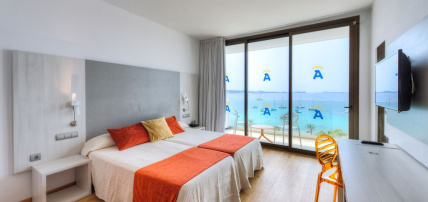 Hôtel Abrat 3*, Séjour Espagne & ses îles, Baléares, Ibiza par Ôvoyages Hôtel Abrat 3*, Séjour Espagne & ses îles, Baléares, Ibiza par Ôvoyages