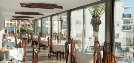 Hôtel Abrat 3*, Séjour Espagne & ses îles, Baléares, Ibiza par Ôvoyages Hôtel Abrat 3*, Séjour Espagne & ses îles, Baléares, Ibiza par Ôvoyages