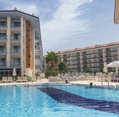 Hôtel & Suites Ramada by Wyndham Kusadasi 4*, Séjour Turquie, Izmir par Ôvoyages Hôtel & Suites Ramada by Wyndham Kusadasi 4*, Séjour Turquie, Izmir par Ôvoyages