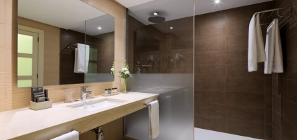 Hôtel H10 Estepona Palace 4*, Séjour Espagne & ses îles, Andalousie, Malaga et sa région par Ôvoyages Hôtel H10 Estepona Palace 4*, Séjour Espagne & ses îles, Andalousie, Malaga et sa région par Ôvoyages