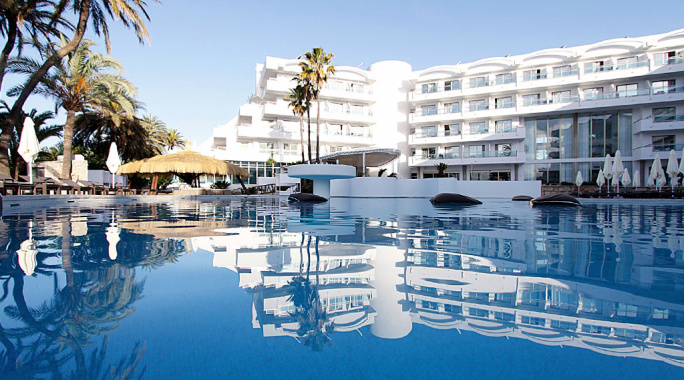 Hôtel BG Rei Del Mediterrani 4* Adult Only +16, Séjour Espagne & ses îles, Baléares, Majorque par Ôvoyages Hôtel BG Rei Del Mediterrani 4* Adult Only +16, Séjour Espagne & ses îles, Baléares, Majorque par Ôvoyages