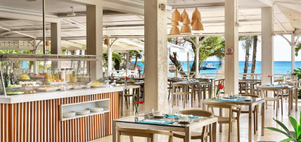 Hôtel Coral Azur Beach Resort 3*, Séjour Île Maurice par Ôvoyages Hôtel Coral Azur Beach Resort 3*, Séjour Île Maurice par Ôvoyages