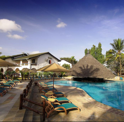 Hôtel Pinewood Beach Resort & Spa 4* Sup + Safari 1 nuit, Combiné Kenya par Ôvoyages Hôtel Pinewood Beach Resort & Spa 4* Sup + Safari 1 nuit, Combiné Kenya par Ôvoyages