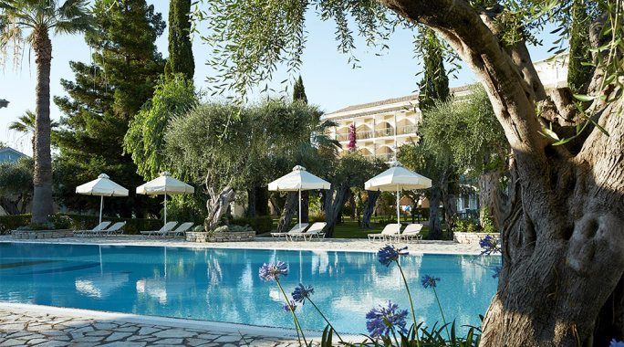 Hôtel Delfinia 4*, Séjour Grèce & ses îles, Corfou par Ôvoyages Hôtel Delfinia 4*, Séjour Grèce & ses îles, Corfou par Ôvoyages