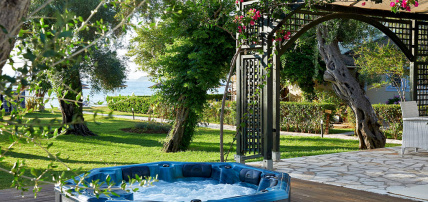 Hôtel Delfinia 4*, Séjour Grèce & ses îles, Corfou par Ôvoyages Hôtel Delfinia 4*, Séjour Grèce & ses îles, Corfou par Ôvoyages