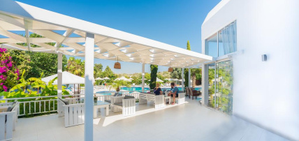Hôtel Happy Days 3* Adult Only +16, Séjour Grèce & ses îles, Rhodes par Ôvoyages Hôtel Happy Days 3* Adult Only +16, Séjour Grèce & ses îles, Rhodes par Ôvoyages